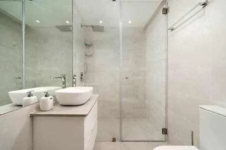 Appartement New Style Piscina Wifi