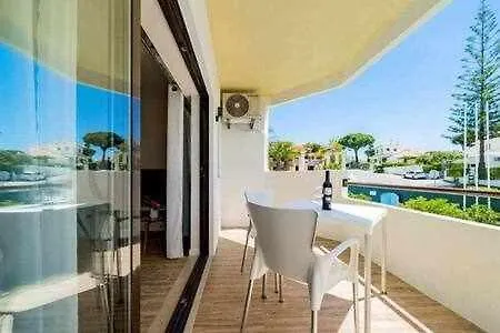 Vilamoura, New Style Apt, Piscina, Wifi 公寓 *